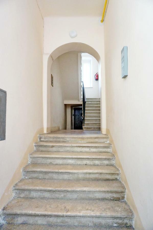 Epulon * Pula