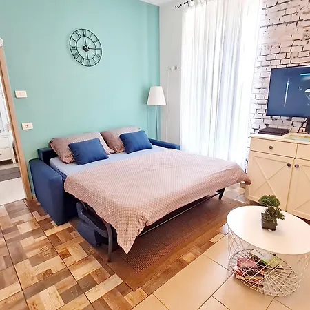 Apartments Epulon Pula Exterior photo